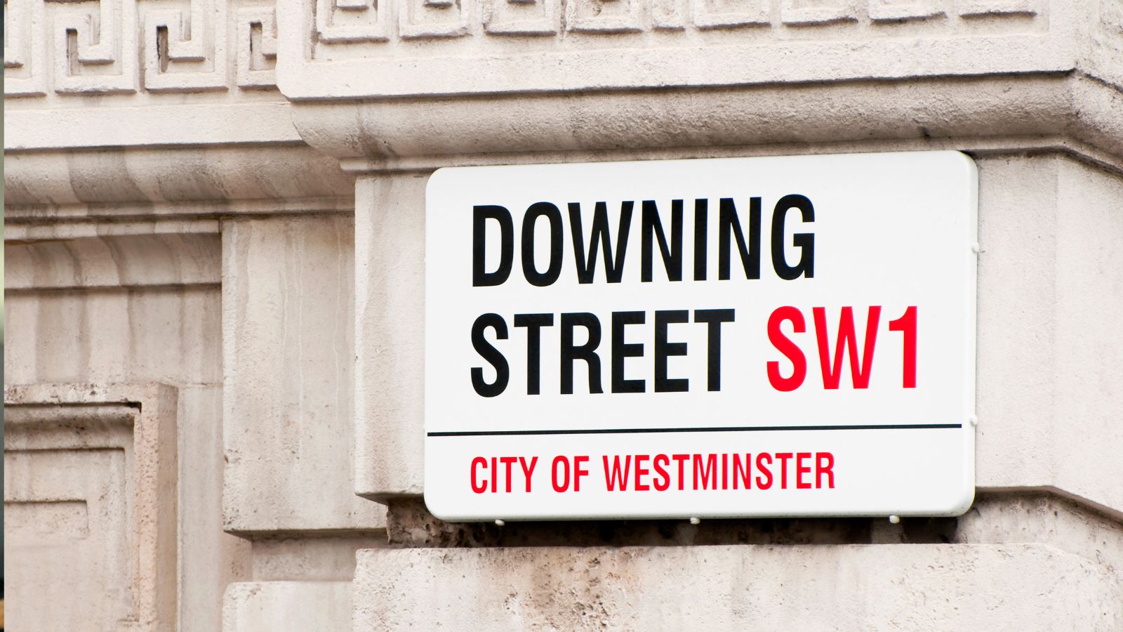 Starmer U-Turns on Council Election Delay: “We’ll Let the Voters Decide… Unless They Pick Wrong Again”